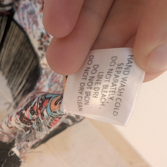 Signature 8 Bohemian Print Women's Top Size Small - Picture 7 of 9